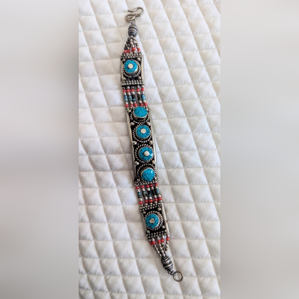 Bohemian Southwestern Multicolor Jewelry Set - Picture 4 of 6